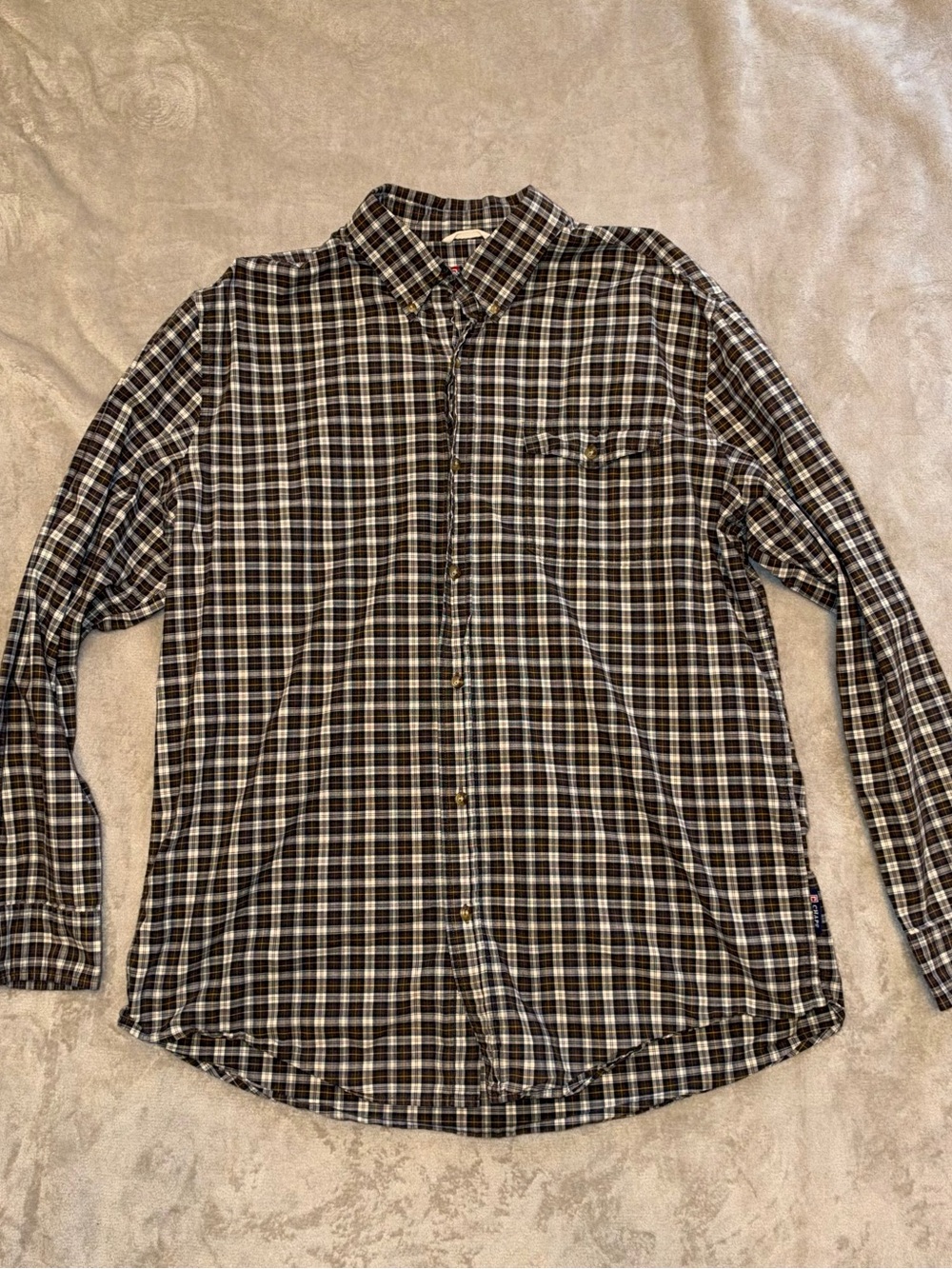Chaps Black and White Plaid Casual Button-Down Shirt